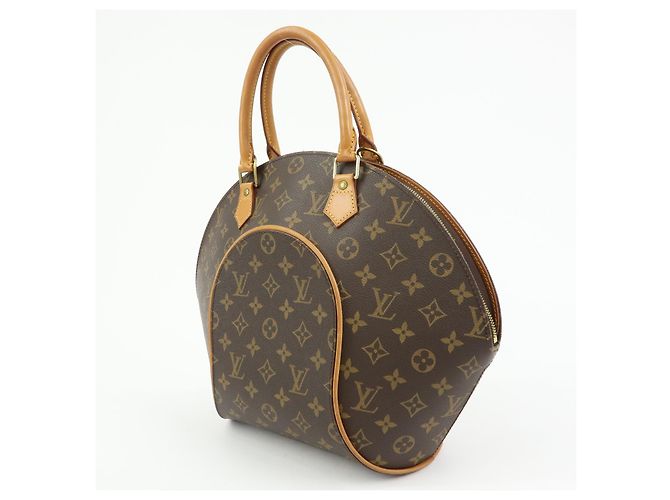 Louis Vuitton Ellipse Monogram Canvas MM - vista 3