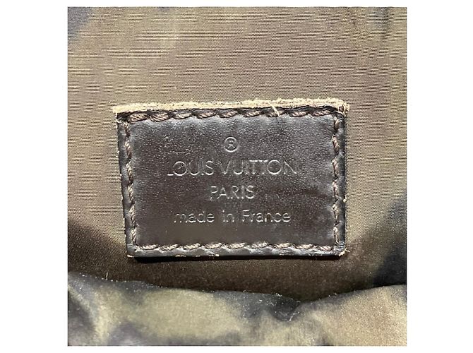 Borsa a tracolla Louis Vuitton Citadin MM - vista 4
