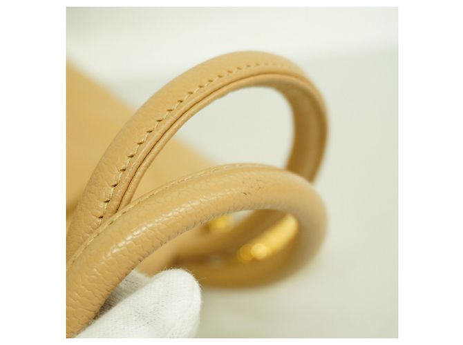 mala Tote Chanel em pele de bezerro grão beige - vista 7