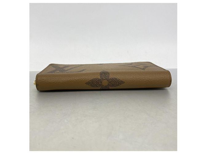 Cartera Zippy Monogram Giant Reverse Louis Vuitton - vista 2