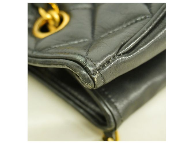 Borsa a tracolla con catena Chanel Matelassé - vista 8