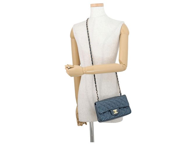 Borsa a spalla con catena Chanel Mini Matelassé - vista 4