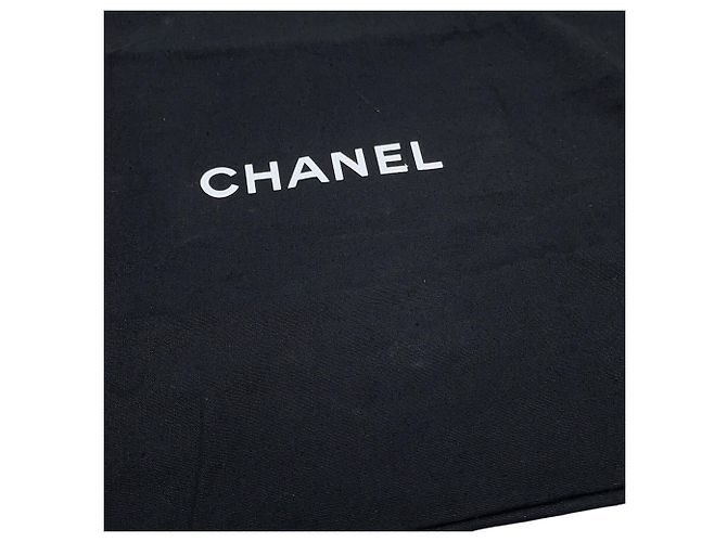 Borsa Chanel Matelassé in viola - vista 17
