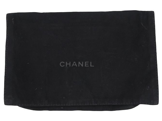 Portafoglio a catena Chanel Classic Matelassé - vista 18