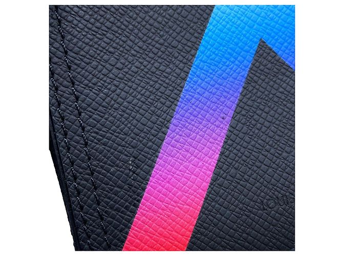 Borsa a tracolla Louis Vuitton Taiga Danube - vista 7