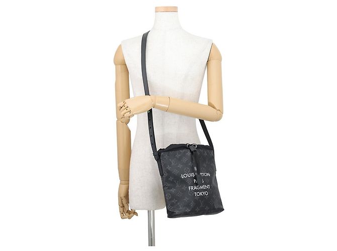 Borsa a tracolla Louis Vuitton Monogram Eclipse - vista 4