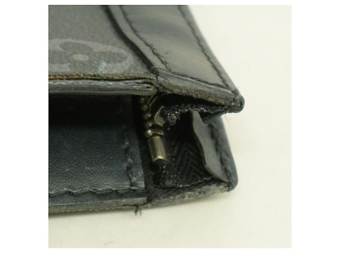 Louis Vuitton Monogram Eclipse Pochette Voyage MM Clutch Bag - vista 6