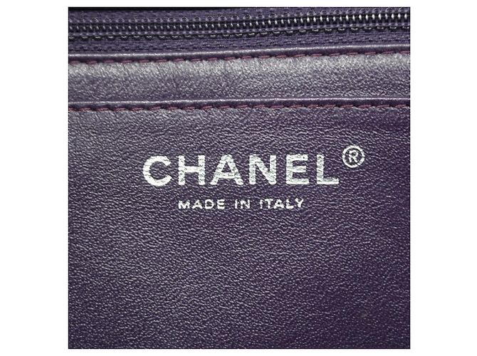 Borsa a tracolla Chanel in pelle verniciata marrone - vista 5
