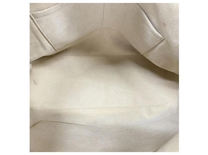 Borsa Louis Vuitton Monogram Estrella MM - vista 4