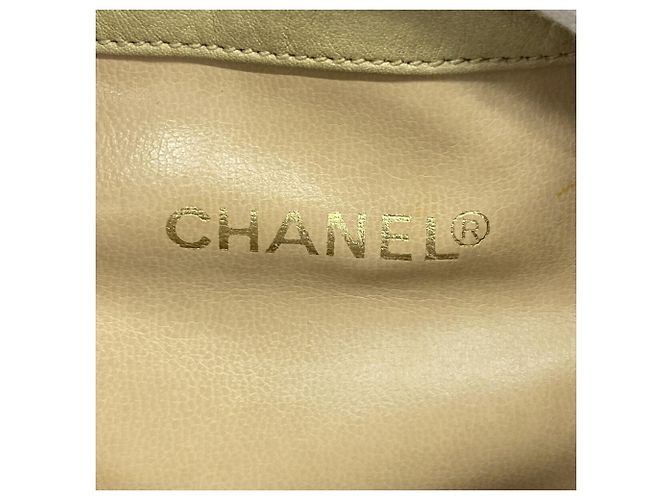 Borsa a tracolla Chanel in pelle beige - vista 5