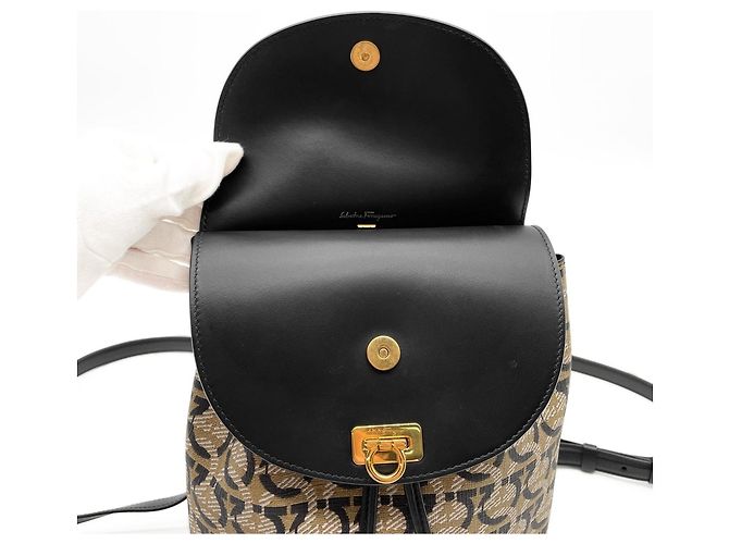 Salvatore Ferragamo Gancini Daypack - vista 12