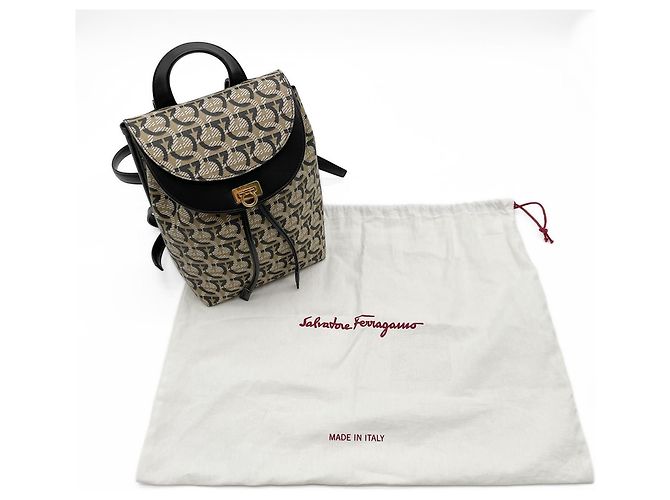 Salvatore Ferragamo Gancini Daypack - vista 19