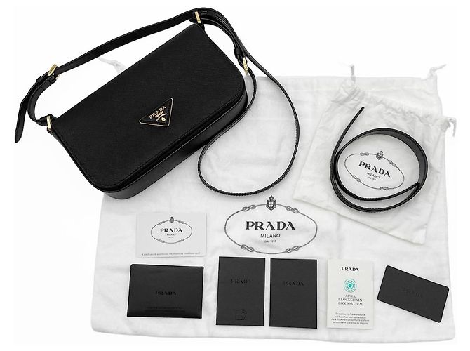 Borsa a tracolla Prada in pelle nera - vista 18