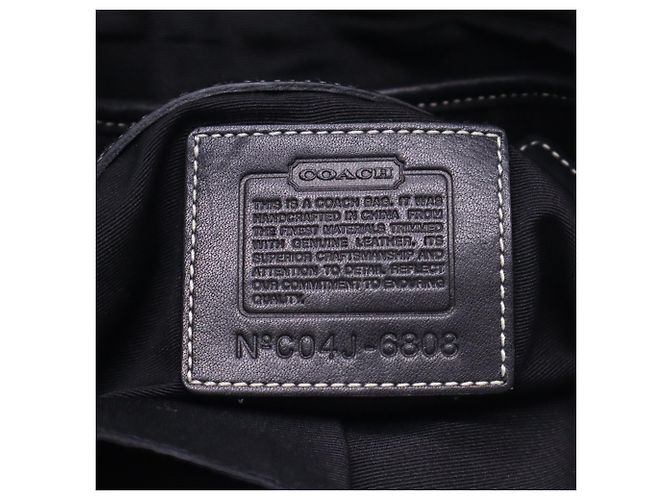 COACH Mini Signature Soho Flap One-Shoulder Bag - vista 19