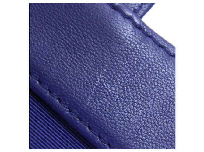 Chanel Schlüsseletui aus violettem Lammleder - Ansicht 6