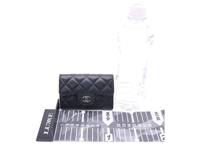 Tarjetero Chanel Matelassé - vista 3