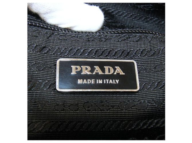 Borsa a tracolla Prada in nylon e pelle nera - vista 4