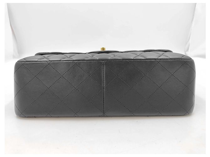 Chanel Classic Timeless Double Flap Quilted Lambskin Jumbo - vista 3