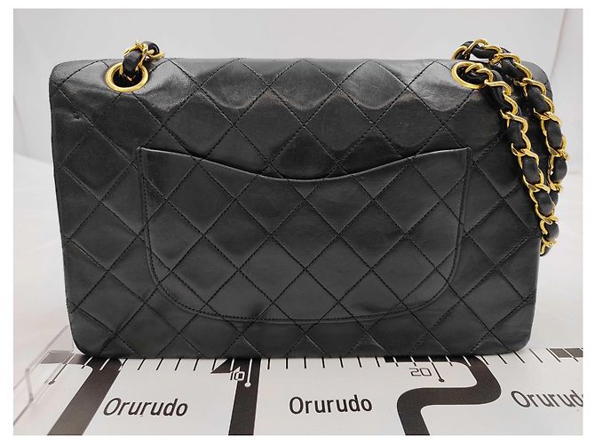 Chanel Classic Timeless Double Flap Quilted Lambskin Medium - vista 2