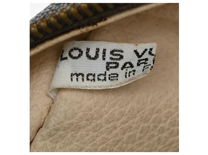 Louis Vuitton Trousse Toilette Monogram Canvas 23 - vista 6