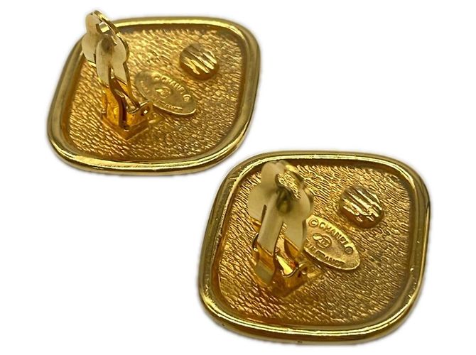 Orecchini a clip Chanel Cambon Logo - vista 2