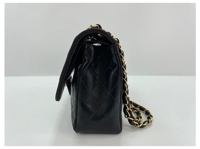 Chanel Classic Timeless Double Flap Quilted Lambskin Medium - vista 3