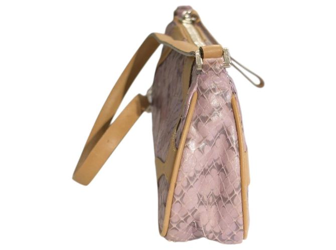 Bolsa Pochette Prada em Pele de Python Rosa Metálico - vista 6