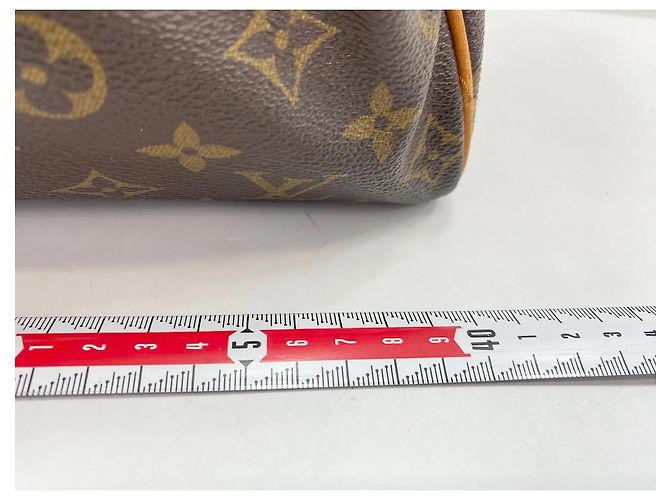 Louis Vuitton Speedy Monogram Canvas 40 - vista 4