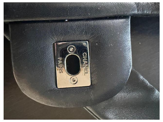 Borsa Chanel in pelle matelassé nera - vista 3