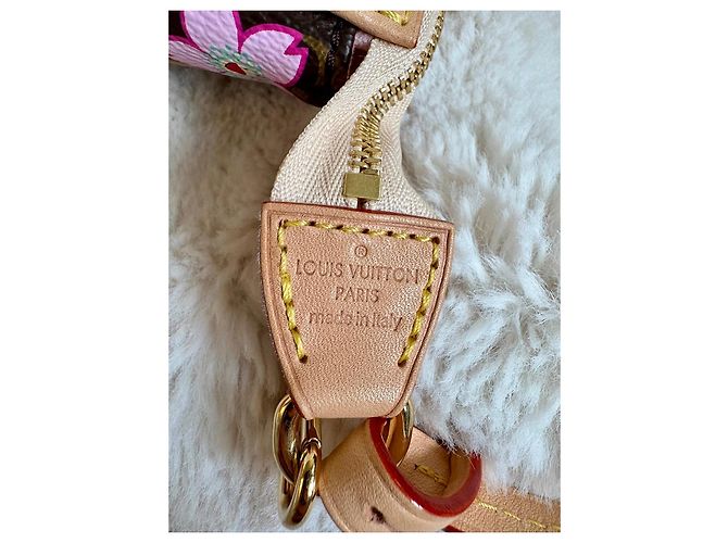 Louis Vuitton x Takashi Murakami Pochette Accessoire Cherry Blossom - vista 10