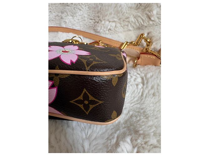 Louis Vuitton x Takashi Murakami Pochette Accessoire Cherry Blossom - vista 6