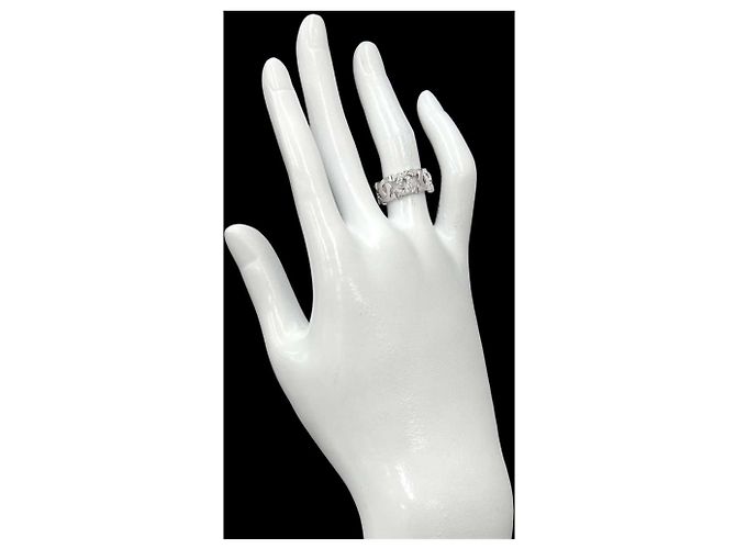 Cartier Entrelacés Diamantring aus 18K Weißgold - Ansicht 9