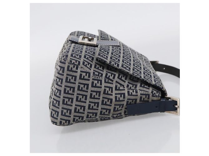 Fendi Fendi mamma baguette Monogram Canvas Small - vista 6