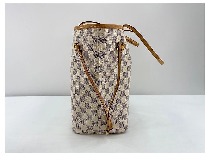 Louis Vuitton Neverfull Damier MM - vista 5