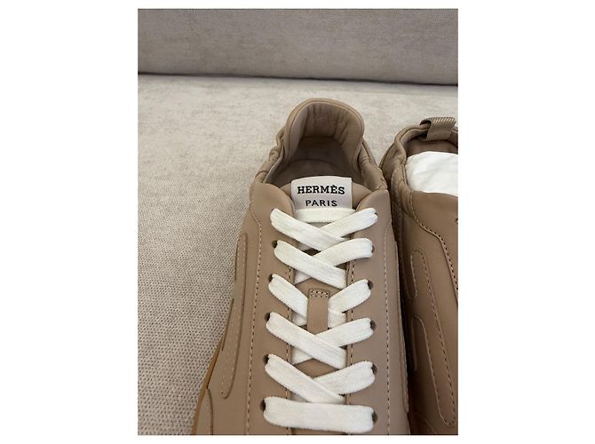Hermès Jet Sneaker aus beigem Leder - Ansicht 4