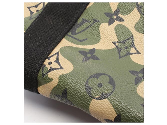Borsa Louis Vuitton LV x TM Speedy 35 Monogramouflage - vista 11