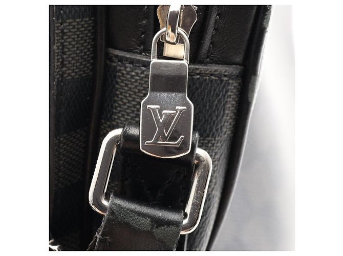 Borsa a tracolla Louis Vuitton Trocadero Messenger PM - vista 10