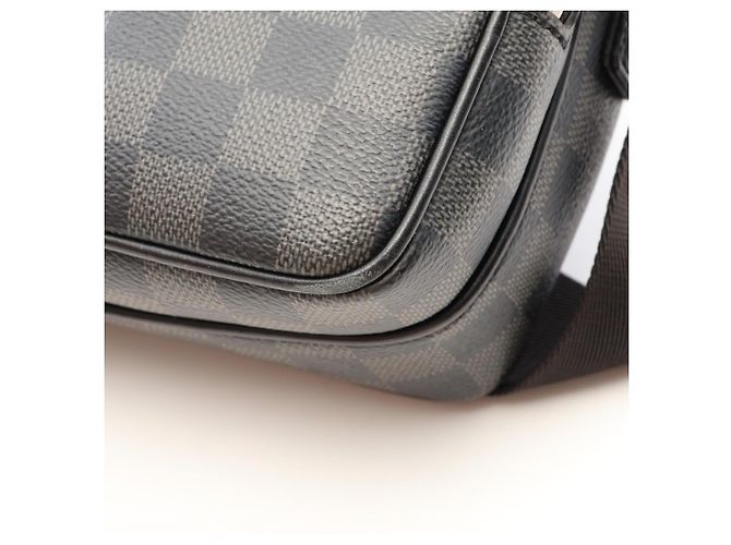 Borsa a tracolla Louis Vuitton Trocadero Messenger PM - vista 8