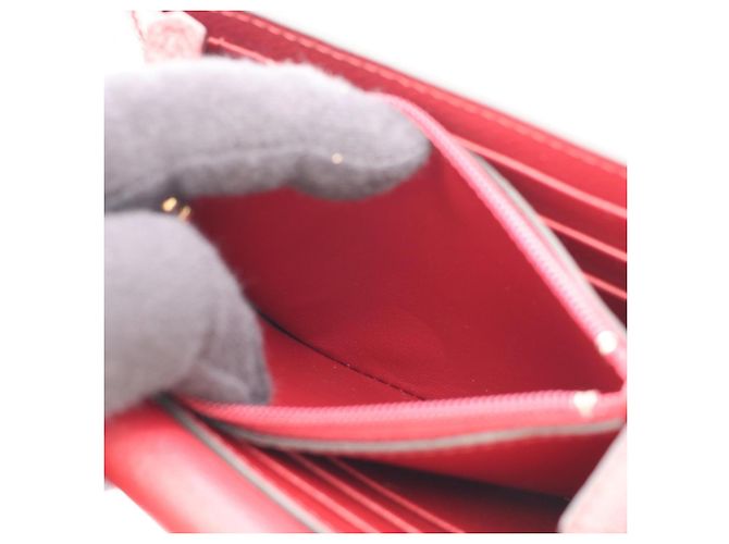 Cartera compacta Cartier C de Compact en Bordeaux - vista 5