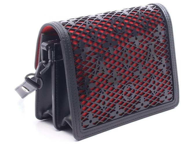 Louis Vuitton Dauphine Mini Shoulder Bag - vista 2