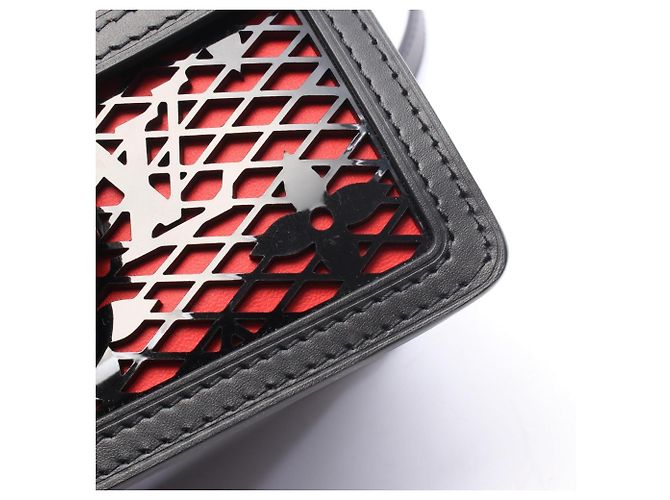 Louis Vuitton Dauphine Mini Shoulder Bag - vista 6
