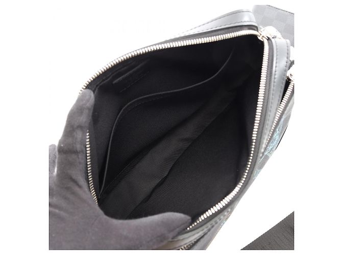 Borsa a tracolla Louis Vuitton Trio Messenger - vista 3