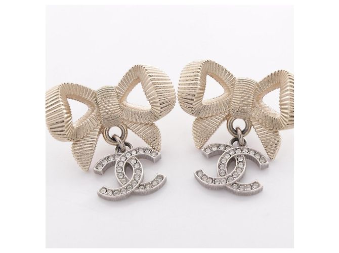 Orecchini Chanel Coco Mark Ribbon - vista 8