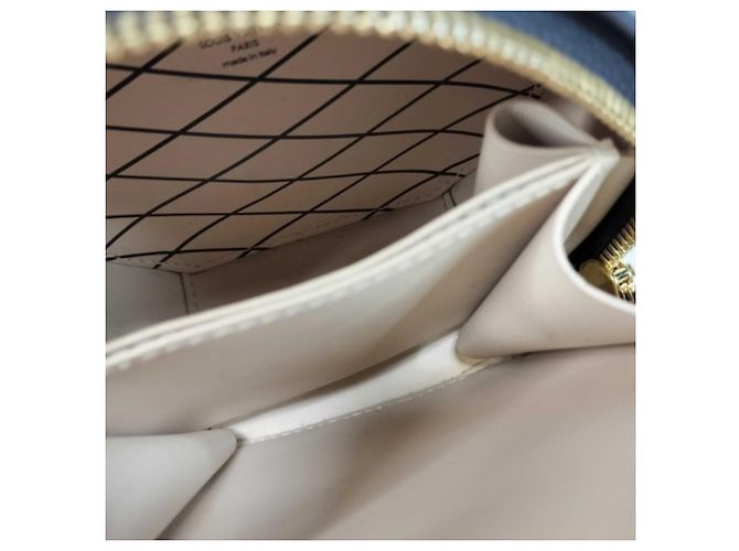 Borsa a tracolla Louis Vuitton Monogram Reverse Mini Boite Chapeau - vista 8