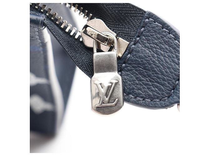 Borsa a tracolla e portafoglio portatile Louis Vuitton Gaston - vista 8