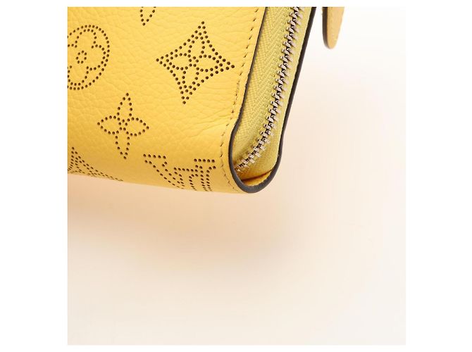 Louis Vuitton Mahina Leder Geldbörse - Ansicht 7