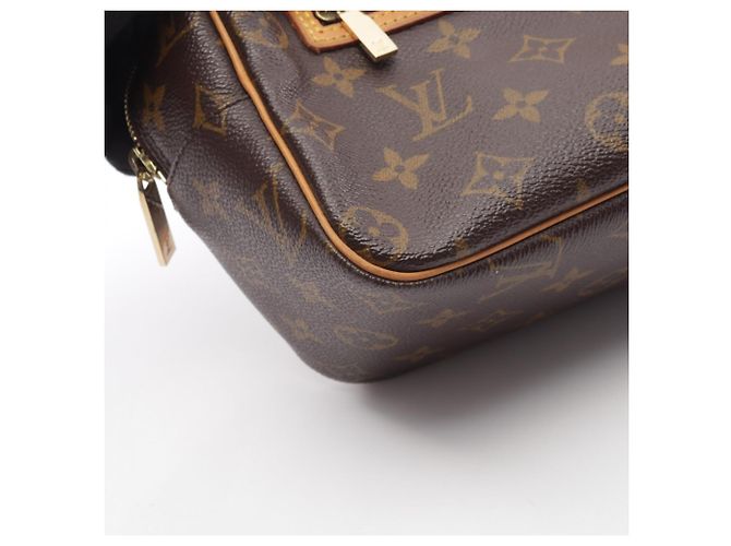 Cité Borsa a spalla Louis Vuitton Cite MM - vista 8