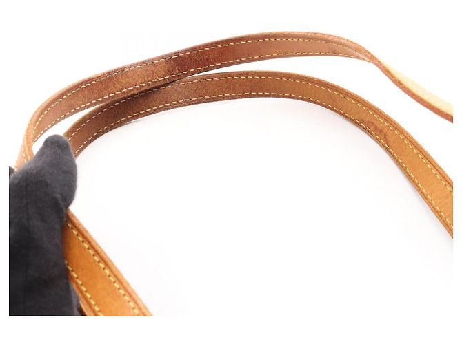 Cité Borsa a tracolla Louis Vuitton Cite MM Monogram - vista 6