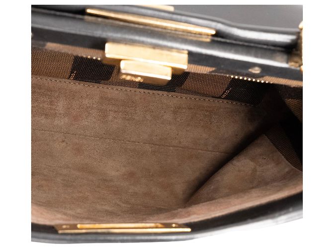 FENDI - Borsa a mano Peekaboo medium Fendi in pelle liscia nera - vista 8