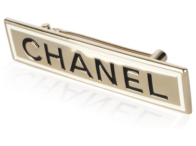 Spilla Logo Chanel 2021 placcata oro - vista 2